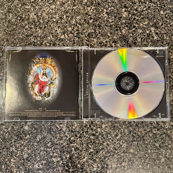 Michael Jackson Dangerous CD Special Edition - Picture 4 of 4